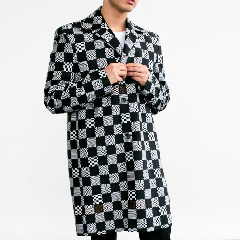 $3 START THURSDAY 10/31 @ 2pm: Louis Vuitton Black & White Checkered Car Coat